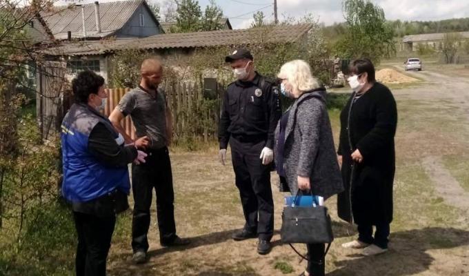 Батькам рекомендовано максимально обмежити перебування дітей у багатолюдних місцях
