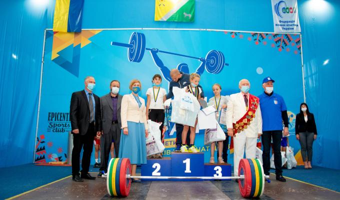 У важкоатлеток Луганщини - почесне третє місце на Чемпіонаті України