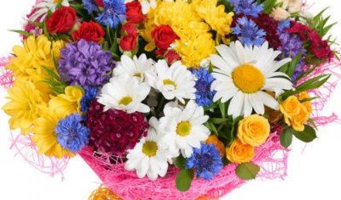 Шановні медичні працівники! Прийміть найщиріші вітання зі словами вдячності за вашу благородну працю. 