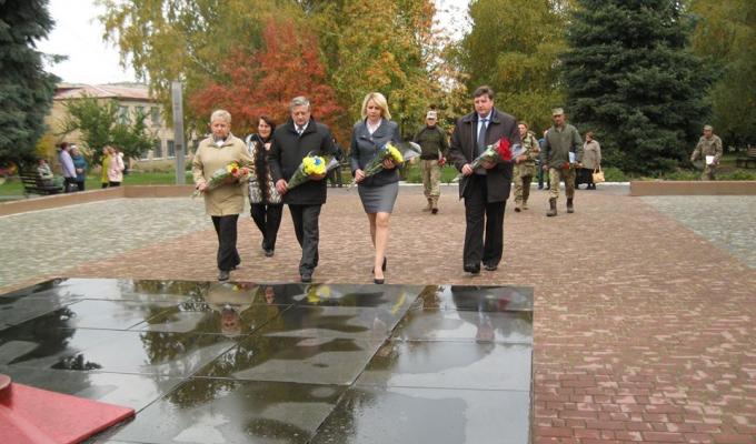 В районному будинку культури відбулось урочисте зібрання до Дня захисника України