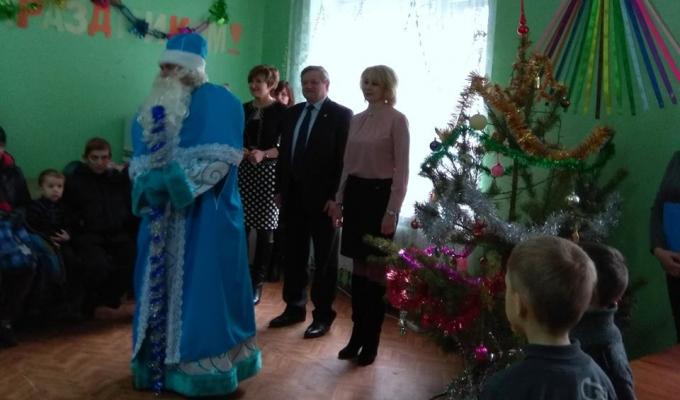 Святкові привітання продовжуються