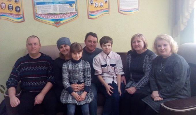 У Кремінському районі створена ще одна прийомна родина. 