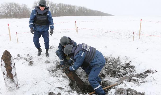 УВАГА! ВИБУХОНЕБЕЗПЕЧНІ ПРЕДМЕТИ!