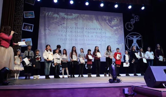 Юних митців Кремінщини вітаємо із перемогами в обласних конкурсах