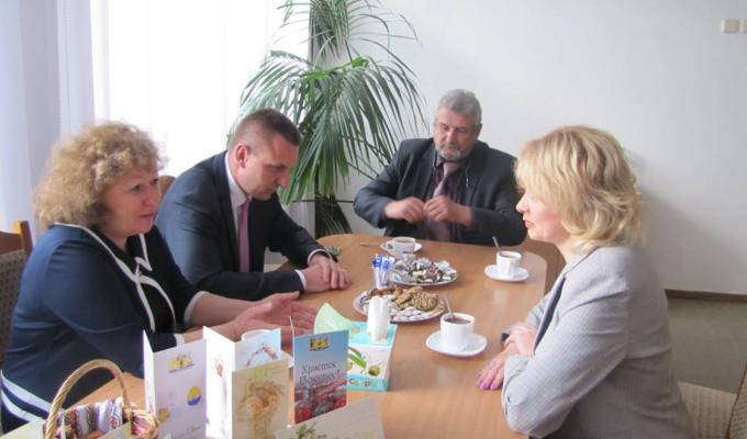 Кремінський район уклав угоду про співробітництво ще з двома районами Львівської області. 