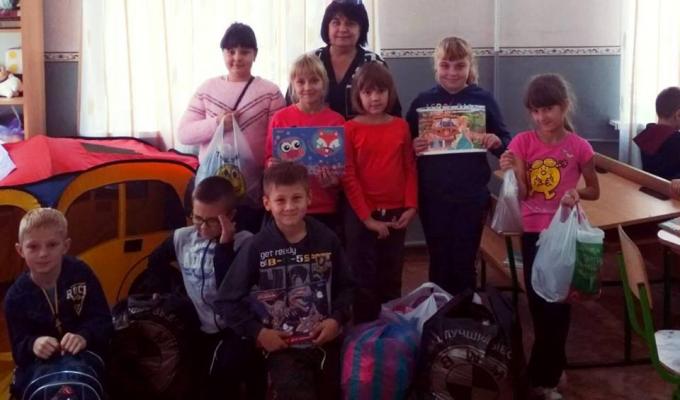 Учні Кремінської ЗОШ № 2 та їх наставники провели благодійні акції