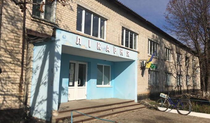 Голова райдержадміністрації ознайомилась із ходом робіт по реконструкції лікувального закладу у селі Новоастрахань. 