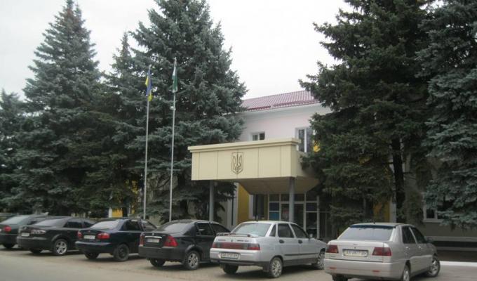 Мінімізацію ризиків та недопущення припинення електропостачання населених пунктів і об'єктів Кремінського району обговорили в РДА. 