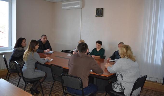 В райдержадміністрації пройшло обговорення проектів двох районних програм. 