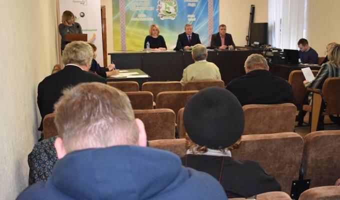 Сьогодні пройшло засідання позачергової сесії районної ради. 