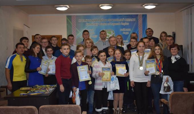 Керівники району зустрілись із провідними спортсменами району.