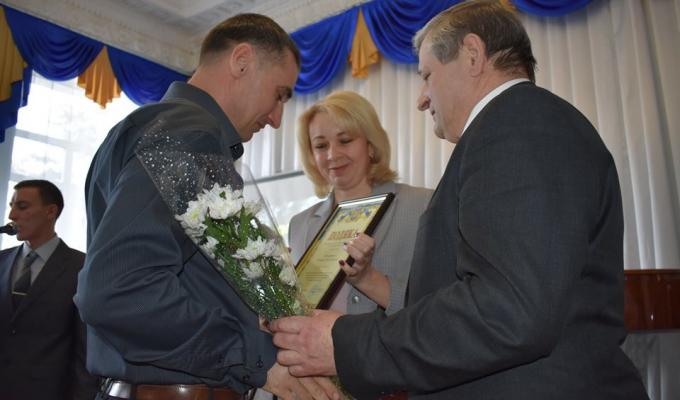 У районній дитячій музичній школі пройшов урочистий захід з нагоди Дня вшанування учасників бойових дій на території інших держав.