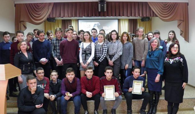 21 лютого у будинку дитячої творчості відбувся районний чемпіонат знавців «Що? Де? Коли?» серед учнівської молоді кремінських закладів освіти. 