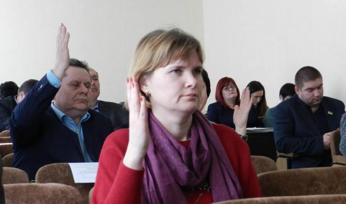 19 лютого пройшла позачергова сесія районної ради. 