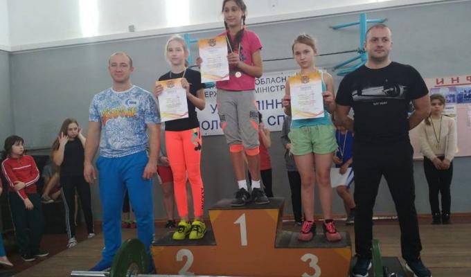 Кремінські важкоатлети продемонстрували відмінні результати. 