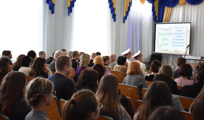 21 березня у Кремінській музичній школі лунало поетичне слово. 