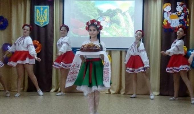 Днями в будинку дитячої творчості відбувся районний фестиваль «Чисті роси». 
