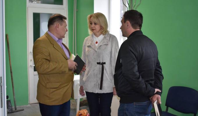 Голова райдержадміністрації ознайомилась із ходом робіт по реконструкції міської лікарської амбулаторії загальної практики - сімейної медицини 