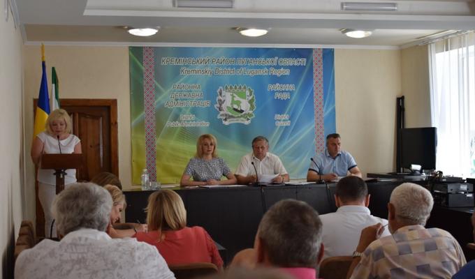 Голова райдержадміністрації Наталя Чехута взяла участь у засіданні чергової сесії районної ради. 