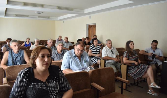 Сьогодні в райдержадміністрації відбулась нарада щодо реалізації програми децентралізації системи теплопостачання міста.