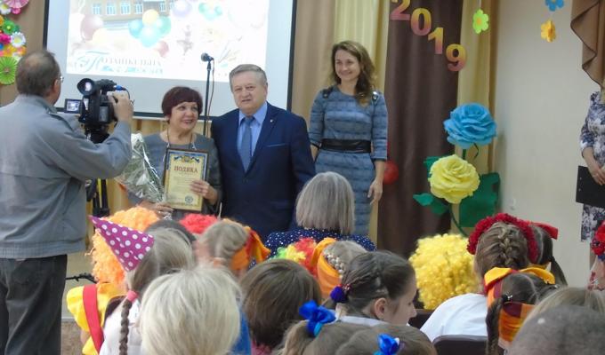 Кремінському будинку дитячої творчості виповнилось 65 років.