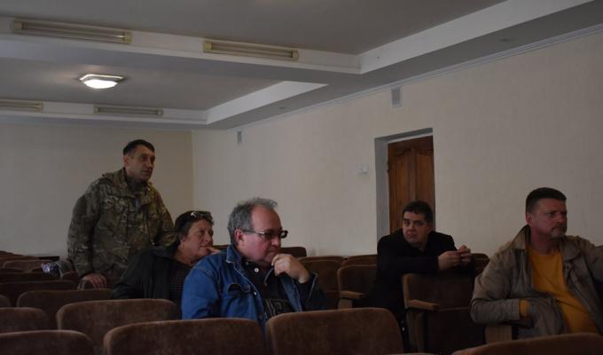 23 жовтня пройшло чергове засідання громадської ради при Кремінській райдержадміністрації з питання «Стан пішохідних переходів у місті. 