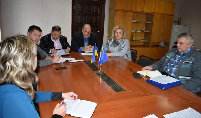 29 жовтня в. о. голови райдержадміністрації Володимир Позняк провів нараду щодо стану реалізації інвестиційних проектів у районі за рахунок коштів державного фонду регіонального розвитку у поточному році.