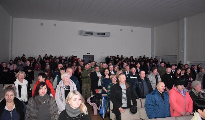 6 грудня на Кремінщині пройшов урочистий захід до Дня ЗСУ.