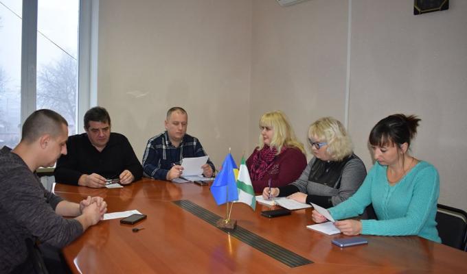 За участі в. о. голови райдержадміністрації Володимира Позняка відбулось засідання комісії з питань захисту прав дитини Кремінської РДА.