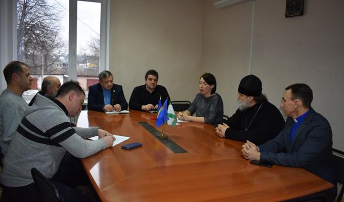 В новорічно – різдвяний період представники релігійних спільнот зустрілись в райдержадміністрації.
