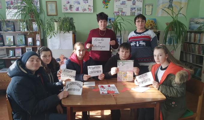 Фахівці районного центру СССДМ провели черговий просвітницький захід у сільській місцевості.