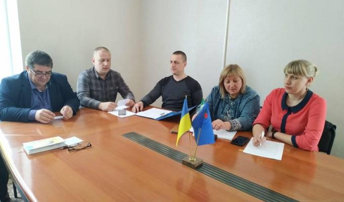 Чергове засідання комісії з питань захисту прав дитини Кремінської райдержадміністрації відбулося 19 травня