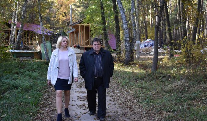 Хід реконструкції бази відпочинку «Лісова поляна» перевірила голова райдержадміністрації Наталя Чехута