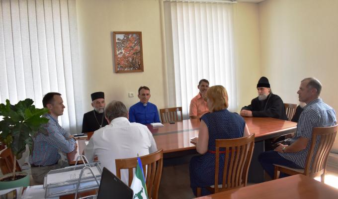 Представники релігійних спільнот спільно із керівниками району обговорили поточну ситуацію