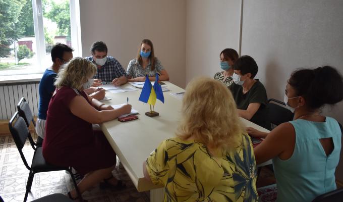 В райдержадміністрації пройшло засідання тимчасової комісії з питань погашення  заборгованості із заробітної плати