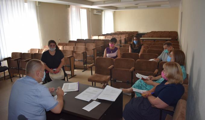 Чергове засідання комісії з питань захисту прав дитини Кремінської райдержадміністрації відбулося 1 липня