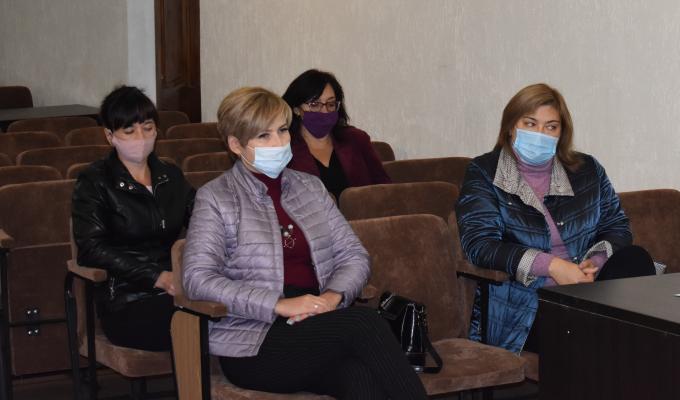 1 жовтня відбулось чергове засідання комісії з питань захисту прав дитини Кремінської райдержадміністрації