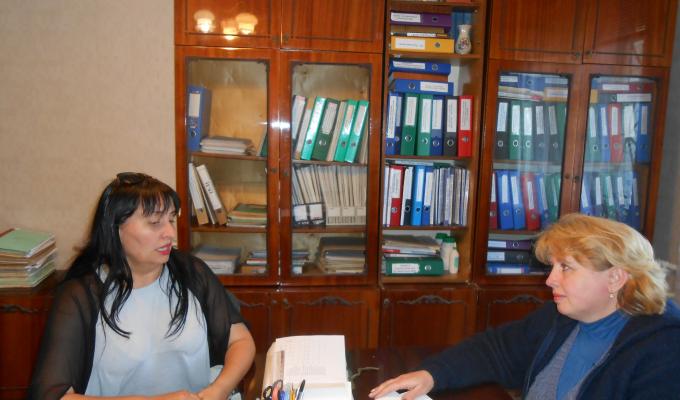 Кремінщину із робочим візитом відвідала директор Державного архіву Луганської області Катерина Безгинська