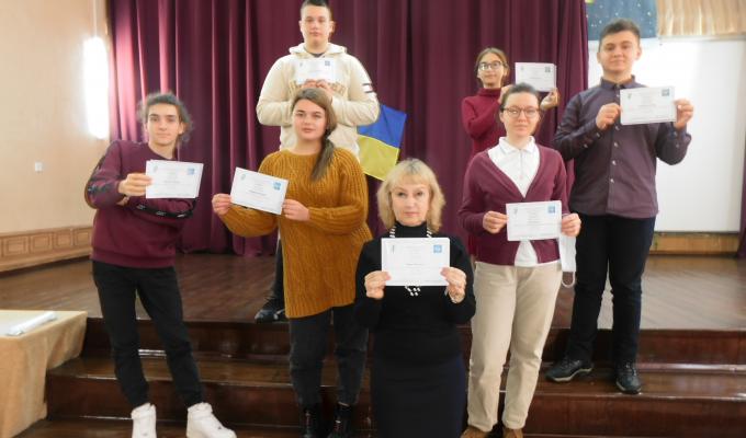 Зразкова  театральна  студія «КЛАС»   здобула низку перемог на  конкурсі «Поезія народів світу»