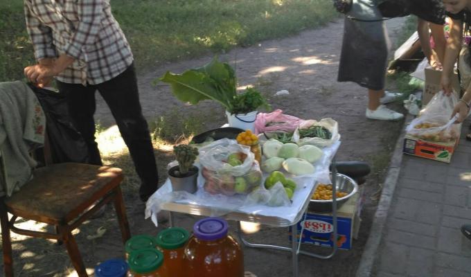 У Кремінній проведені рейди, спрямовані на ліквідацію місць несанкціонованої торгівлі