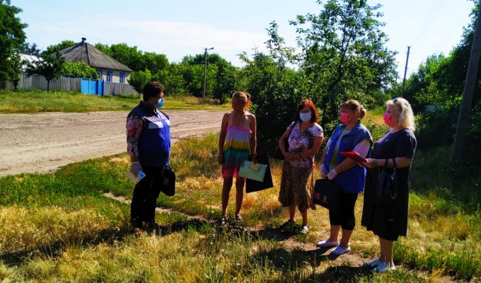 Центр соціальних служб щоденно працює з людьми, які потребують сторонньої допомоги
