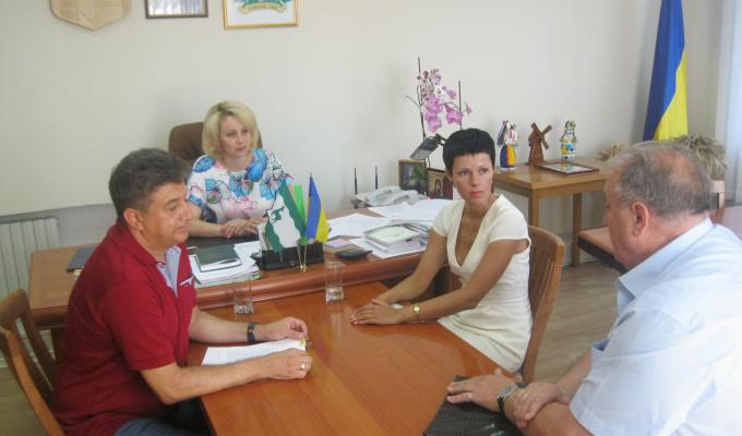 Сьогодні з робочою поїздкою Кремінський район  відвідала заступник голови Луганської обласної держадміністрації Ольга Лішик. 