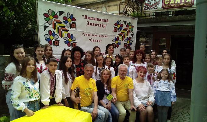 Цього разу юні художники Кремінщини побували на Буковині