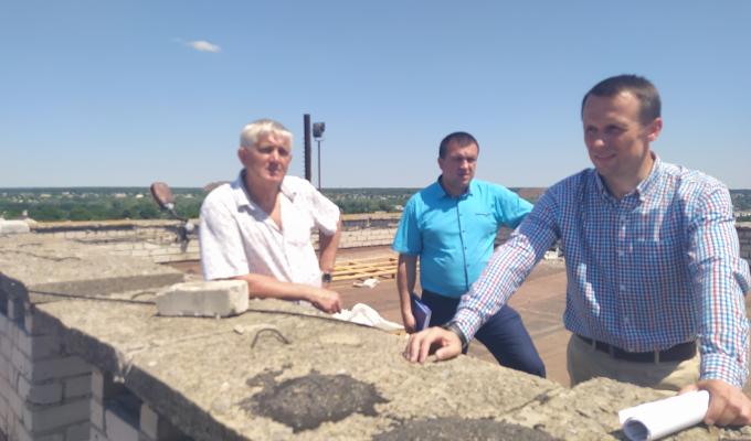 Триває інтенсивна підготовка закладів освіти Кремінщини до нового навчального року