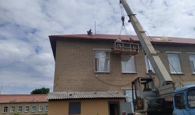 Найбільш масштабні ремонтні роботи по підготовці кремінських закладів освіти до нового навчального року добігають кінця.
