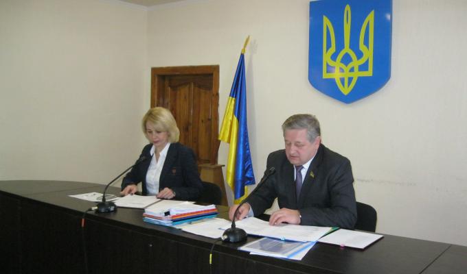 Голова райдержадміністрації Наталя Чехута взяла участь у засіданні позачергової сесії районної ради.