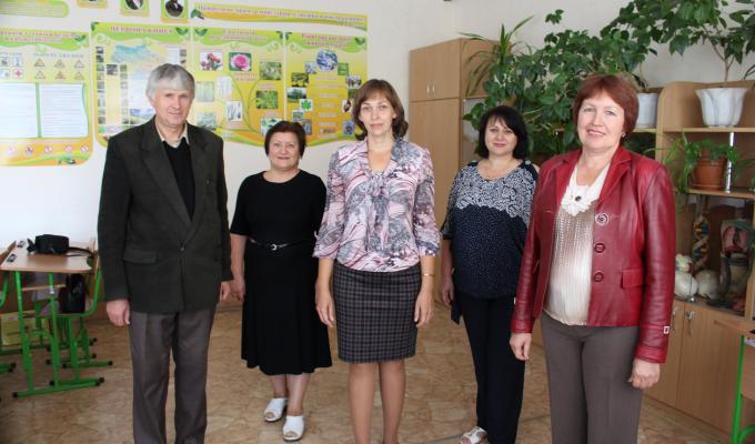 Кремінські педагоги створили місцеве відділення Асоціації освітян Луганщини.