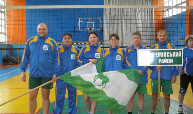 Сьогодні у Кремінній пройшла обласна спартакіада серед команд держслужбовців та посадових осіб місцевого самоврядування.