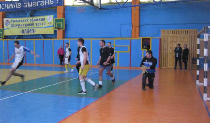 Запрошуємо шанувальників футболу підтримати своїх улюбленців