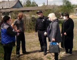 Батькам рекомендовано максимально обмежити перебування дітей у багатолюдних місцях